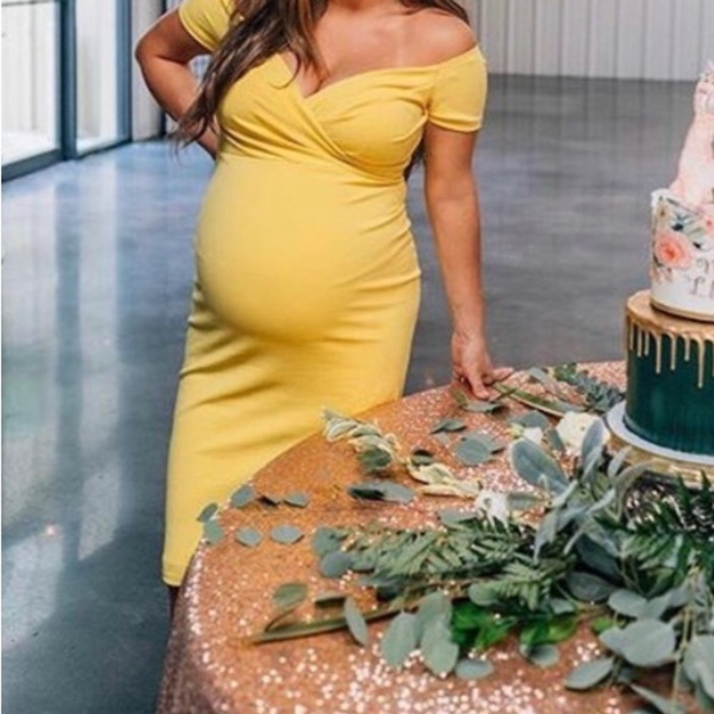 Maternity One-Shoulder Yellow Bodycon Dress